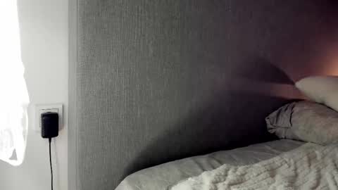 Snapshot of rachel_rey chatting on 11-04-25, 09:14 Sherryl online show from 11-04-25, 09:14