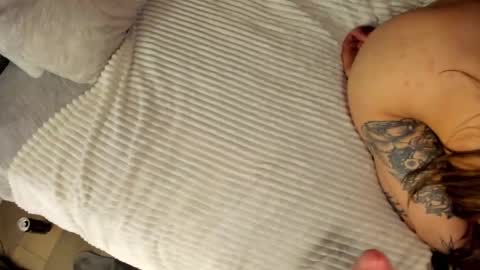 Sherryl online show from 12-16-25, 08:47