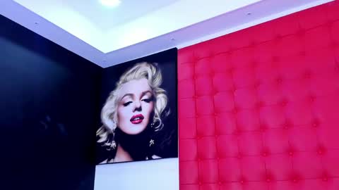  DALIANA  online show from 06-04-26, 12:33