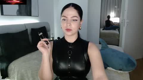 Call me Miss. online show from 09-24-25, 07:39