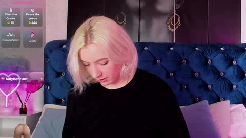 Snapshot of rachelcart chatting on 12-09-24, 04:01 RachelCart online show from 12-09-24, 04:01