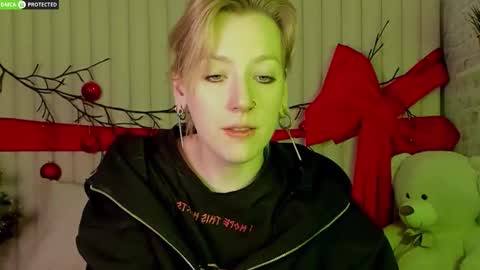 RachelCart online show from 12-22-25, 03:03