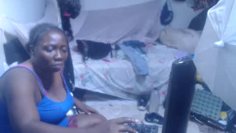 Snapshot of rachelexoticgirl chatting on 01-21-25, 08:32 rachelexoticgirl online show from 01-21-25, 08:32
