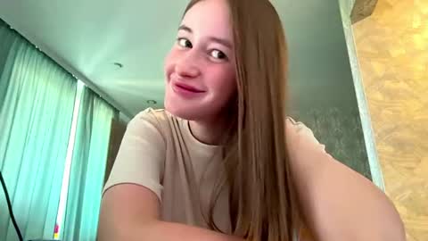 Snapshot of rachelhernando chatting on 07-01-26, 02:13 Elena online show from 07-01-26, 02:13