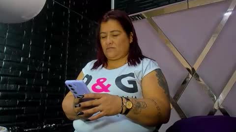 RachellRs online show from 02-08-26, 01:25