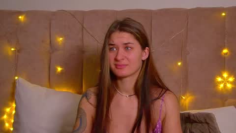 RachellSimpson online show from 12-15-24, 07:53