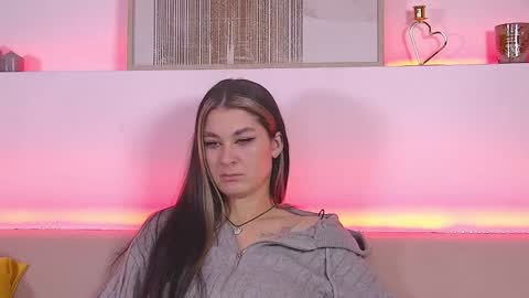 RachellSimpson online show from 02-03-25, 04:14