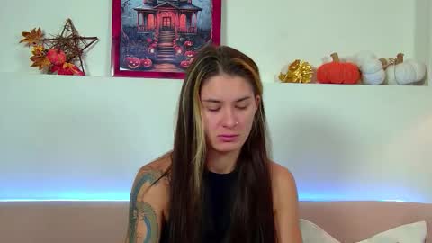 RachellSimpson online show from 10-26-25, 06:25