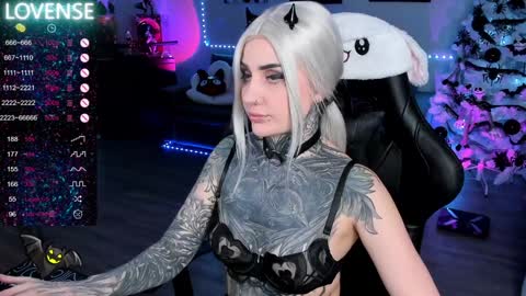  Miko Pleasee help me get 100 likes online show from 01-19-25, 12:50