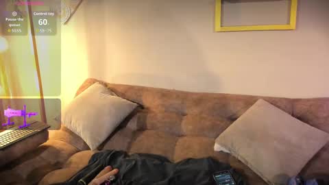 RACHEL online show from 09-22-25, 03:03