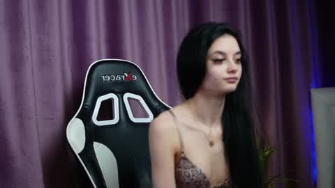  Rachel  online show from 01-19-25, 10:17