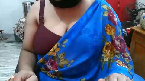 Radharani online show from 11-18-25, 09:52