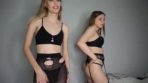 Sara online show from 11-07-25, 02:39