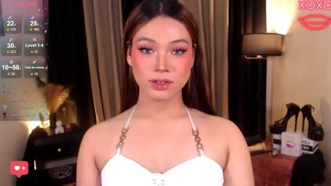 Snapshot of raeganclinton chatting on 03-14-26, 01:44 raeganclinton online show from 03-14-26, 01:44