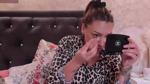 Snapshot of raelledarkstar chatting on 03-31-26, 09:10 raelledarkstar online show from 03-31-26, 09:10