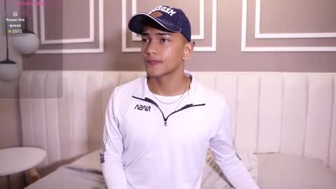 Snapshot of rafa_cruz chatting on 02-19-26, 12:12 rafa_cruz online show from 02-19-26, 12:12