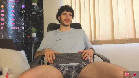 R A F A E L online show from 05-05-26, 08:50