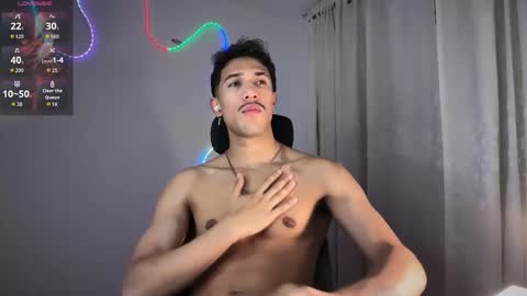 Snapshot of rafael_stone1 chatting on 03-04-26, 02:06 NEW IG online show from 03-04-26, 02:06