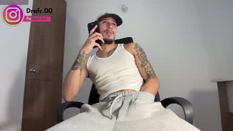 Snapshot of rafael_stone1 chatting on 06-27-26, 03:11 NEW IG online show from 06-27-26, 03:11