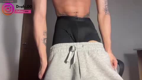 Snapshot of rafael_stone1 chatting on 07-30-26, 02:10 NEW IG online show from 07-30-26, 02:10