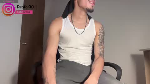 Snapshot of rafael_stone1 chatting on 08-06-26, 02:46 NEW IG online show from 08-06-26, 02:46