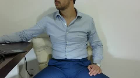 Snapshot of rafaelssk chatting on 03-12-25, 11:33 elenacam online show from 03-12-25, 11:33