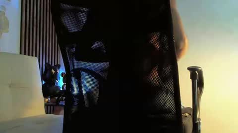 IG online show from 03-09-25, 03:32