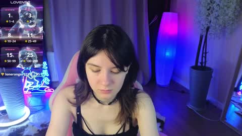 Snapshot of raiden_maid chatting on 12-11-24, 04:18 Betty online show from 12-11-24, 04:18