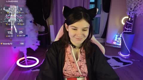 Snapshot of raiden_maid chatting on 01-08-25, 04:23 Betty online show from 01-08-25, 04:23