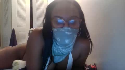 Snapshot of raii8092 chatting on 10-23-25, 06:06 raii8092 online show from 10-23-25, 06:06