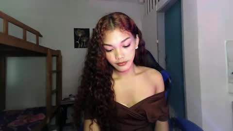 Snapshot of raiinddroopss chatting on 01-17-26, 06:51 moon online show from 01-17-26, 06:51