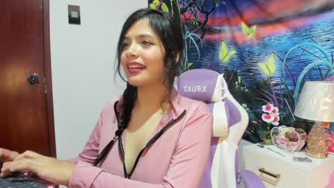 Snapshot of rainbow__coockie chatting on 01-04-25, 05:27 rainbow__coockie online show from 01-04-25, 05:27
