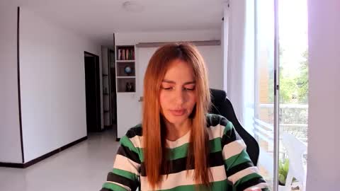 Jennyindependent model . online show from 02-13-26, 06:59