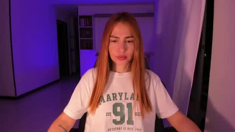 Jennyindependent model . online show from 05-13-26, 11:44