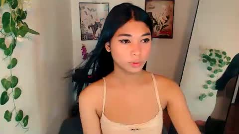 raindrizzle1706 online show from 12-23-25, 01:47