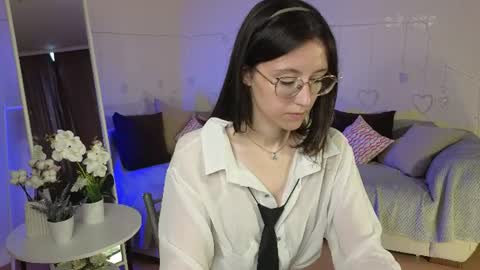 rainybella online show from 06-24-26, 07:07
