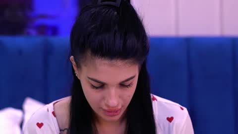 Raisa online show from 12-04-24, 02:09