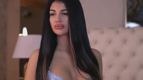 Raisa online show from 01-29-25, 11:56