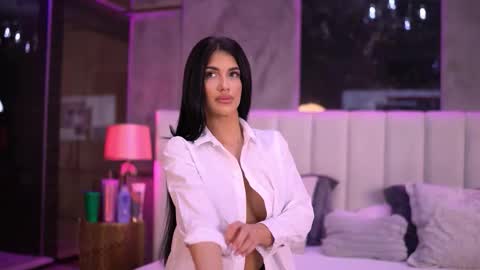 Raisa online show from 02-08-26, 07:06