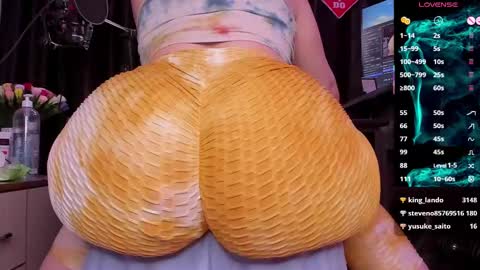 Laura online show from 03-01-25, 07:19