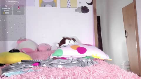  Nina  online show from 01-05-25, 03:22