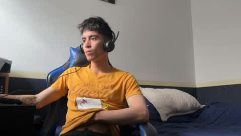 Enzo online show from 03-19-26, 04:55