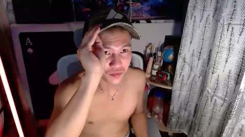 Snapshot of ralfhuge24 chatting on 03-18-26, 03:37 ralfhuge24 online show from 03-18-26, 03:37
