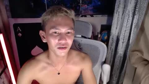 Snapshot of ralfhuge24 chatting on 04-03-26, 01:42 ralfhuge24 online show from 04-03-26, 01:42