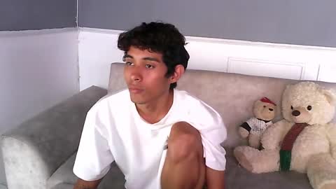 rami_hot0 online show from 10-10-25, 07:57