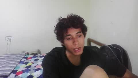 rami_hot0 online show from 04-03-26, 02:15