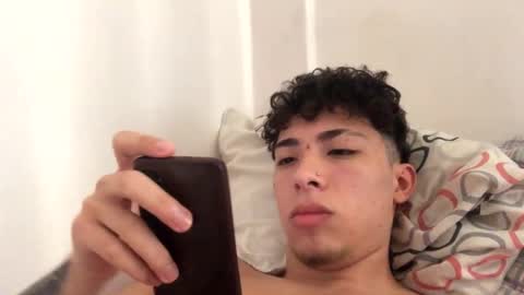 ramiroo2312 online show from 02-19-25, 11:38