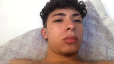 ramiroo2312 online show from 02-23-25, 07:38