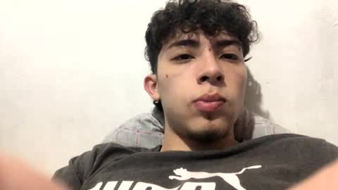 ramiroo2312 online show from 10-04-25, 01:58