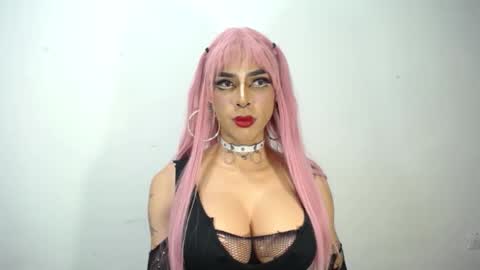 Snapshot of ramonasmit chatting on 09-27-25, 09:31 RamonaSmit online show from 09-27-25, 09:31